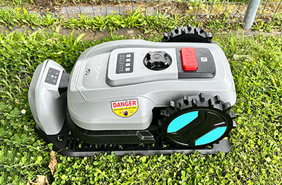 YARDCARE E400 Mähroboter